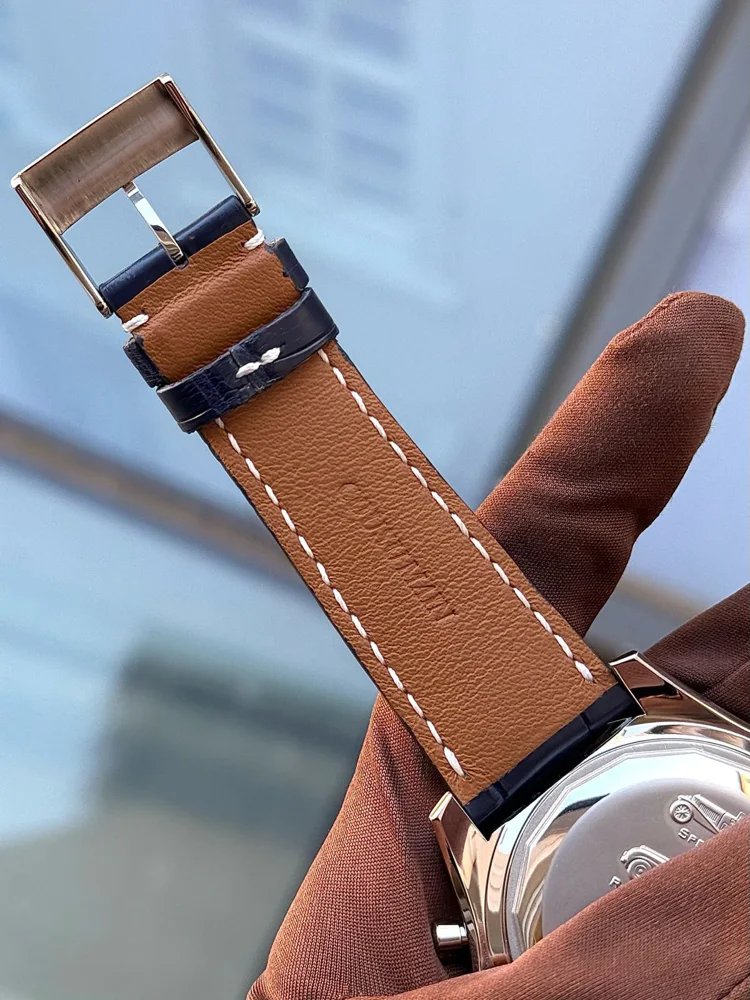 Breitling Bentley Motors T 48 mm box and papers 2010